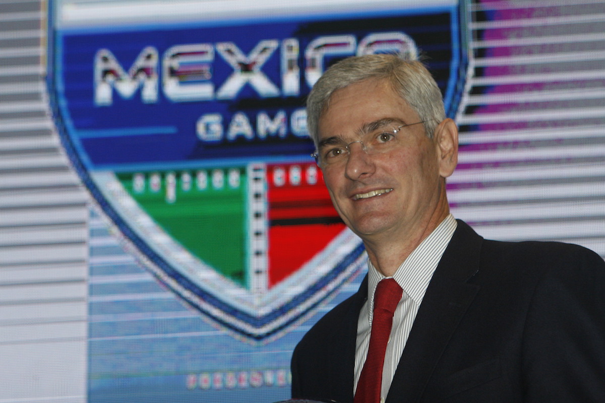 Presentación del juego de la NFL México. Bernardo Cid