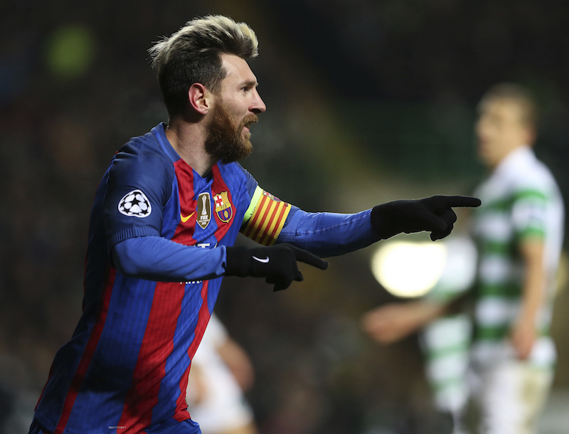 Lionel Messi llegó a los 100 goles con Barcelona en torneos internacionales. Foto: AP