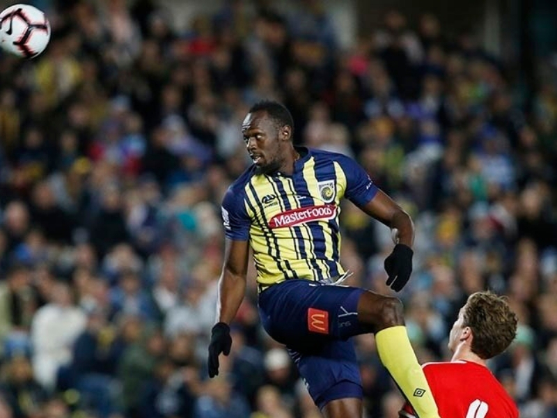 Usain Bolt deja el fútbol