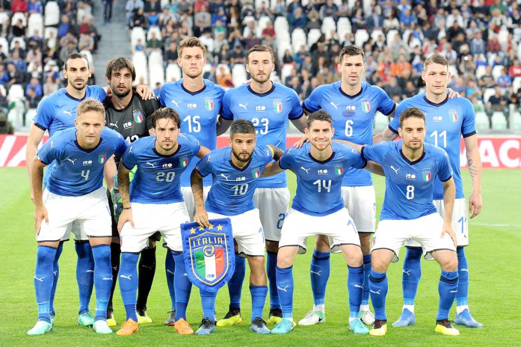 Selección Italiana, Puma, uniforme