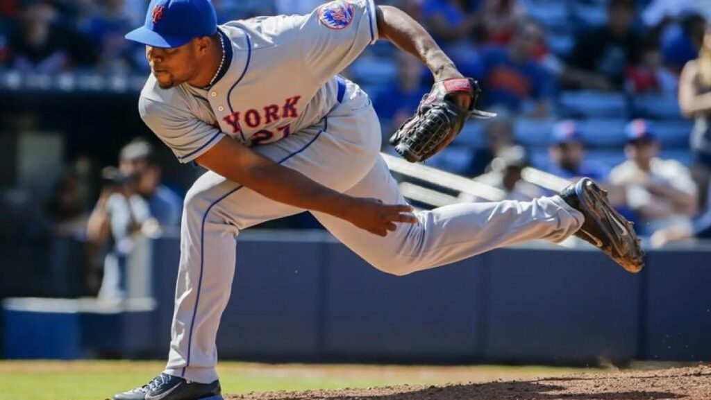 El lanzador dominicano llega con 12 temporadas en MLB | EFE