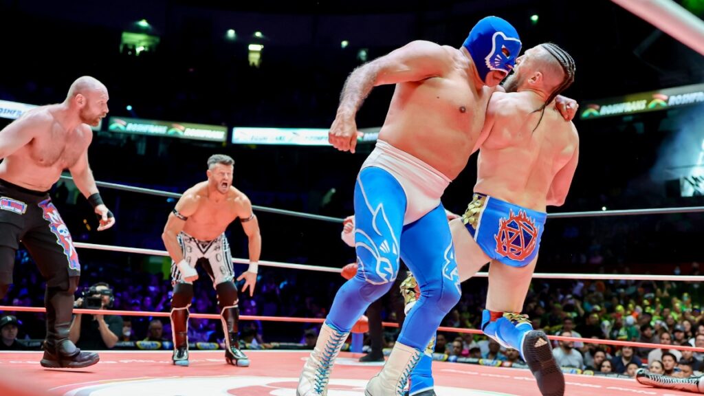 Blue Panther vs Daniel Danielson es la lucha estelar de este viernes | X: @CMLL_OFICIAL