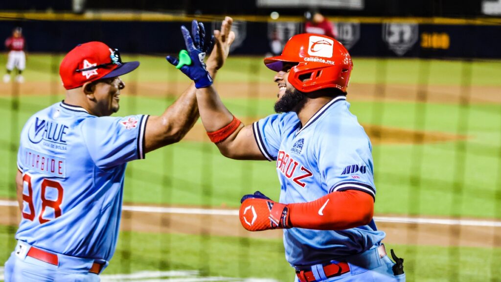 Roldani Baldwin conectó el home run que impuso el récord | Prensa El Águila de Veracruz