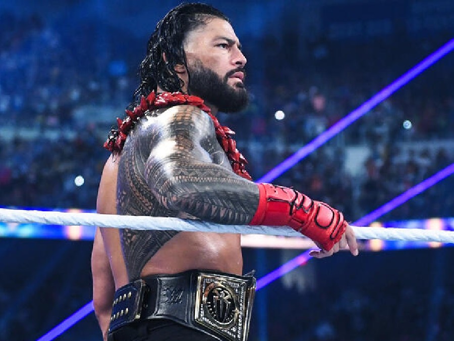 Roman Reigns en una lucha | WWE