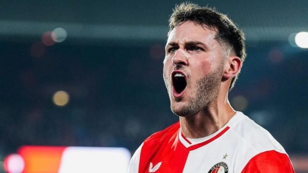 Santiago Giménez atraviesa una sequía con el Feyenoord | Instagram: @sant.gimenez