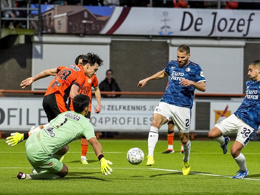 El Feyenoord no pudo anotar gol, a pesar de contar con Santi | X@Feyenoord